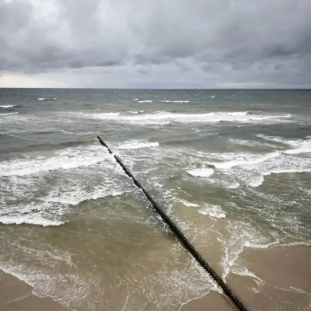 Baltic Haus Nathalie 別荘 トシェンサチ